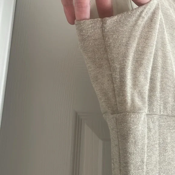 *SALE* White House Black Market Tank - Picture 6 of 7